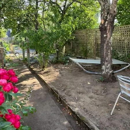 Сasa de vacaciones Petite Maison Et Son Jardinet *