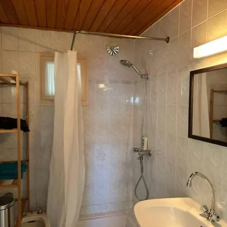 Petite Maison Et Son Jardinet أنجير