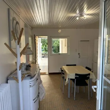 Сasa de vacaciones Petite Maison Et Son Jardinet Angers