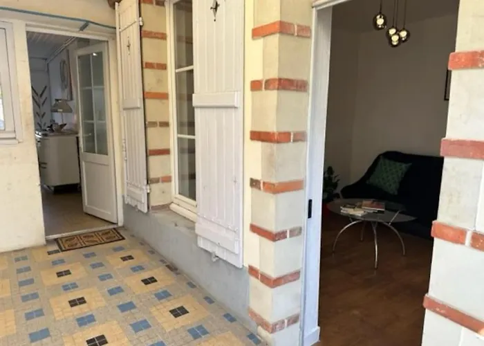 Petite Maison Et Son Jardinet Сasa de vacaciones *